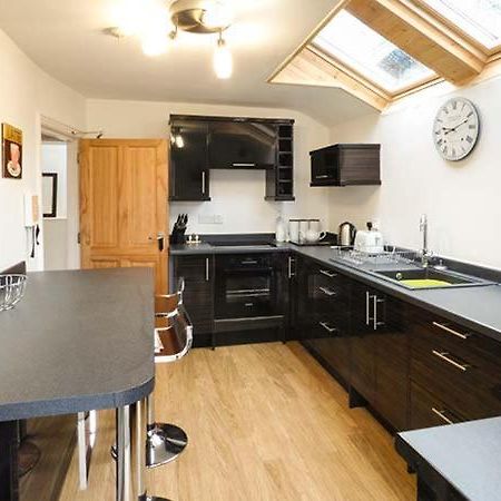 High Ridge Apartment Ембълсайд Екстериор снимка